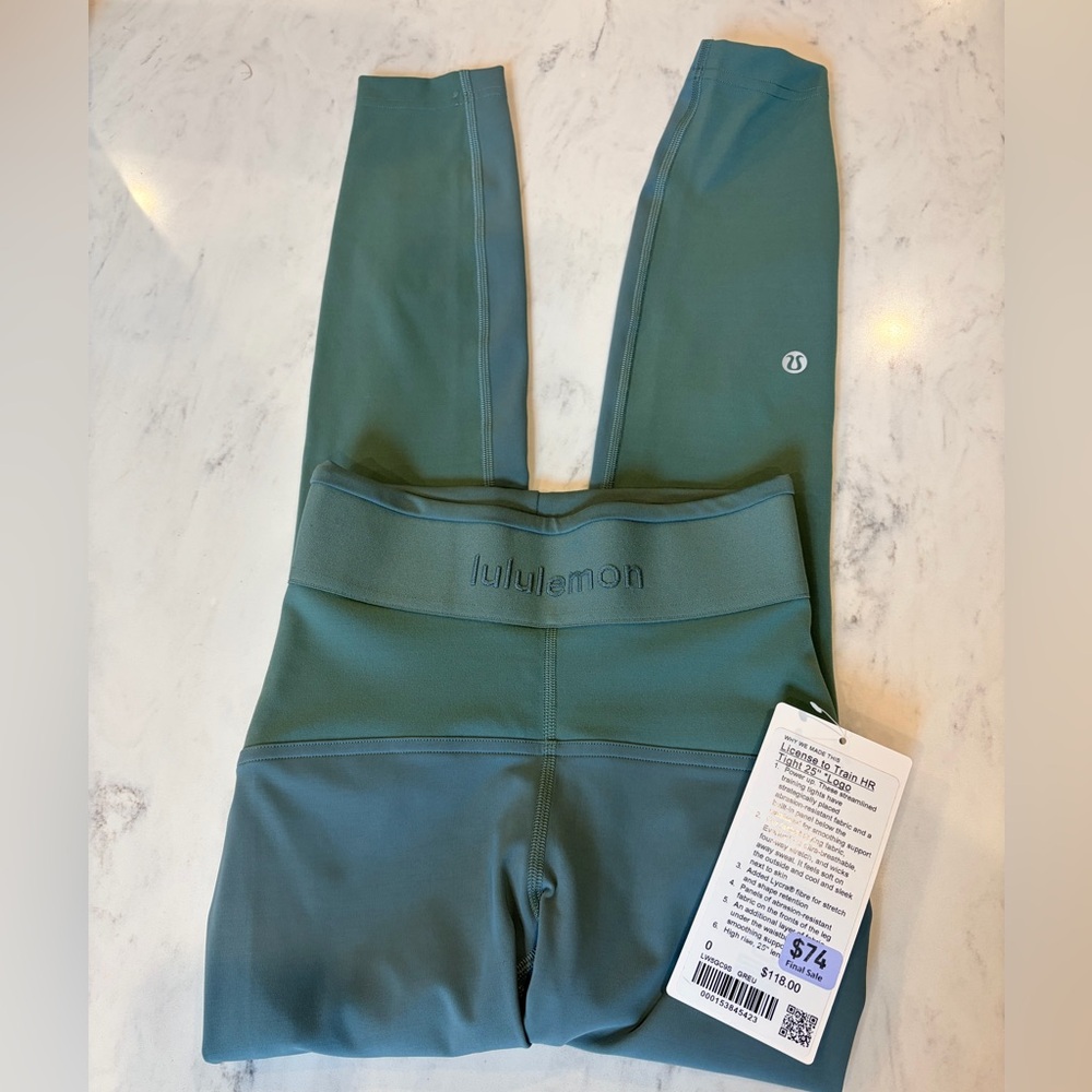 NWT Lululemon License to Train